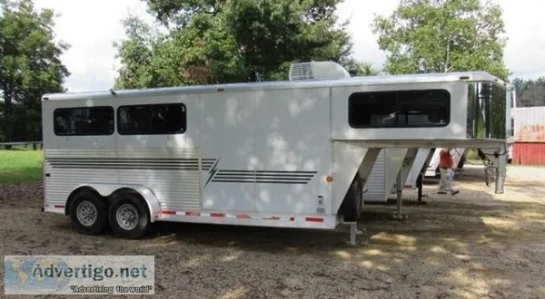2001 Starlite 3 horse trailer gooseneck