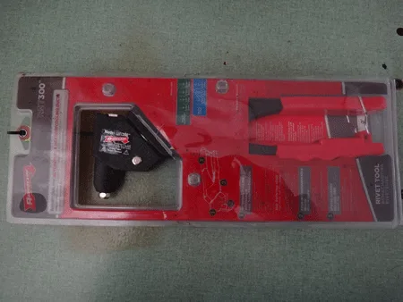 ARROW RHT300 SWIVEL HEAD RIVET TOOL