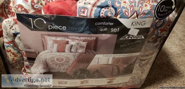 Runway Comforter 3 piece quilt set