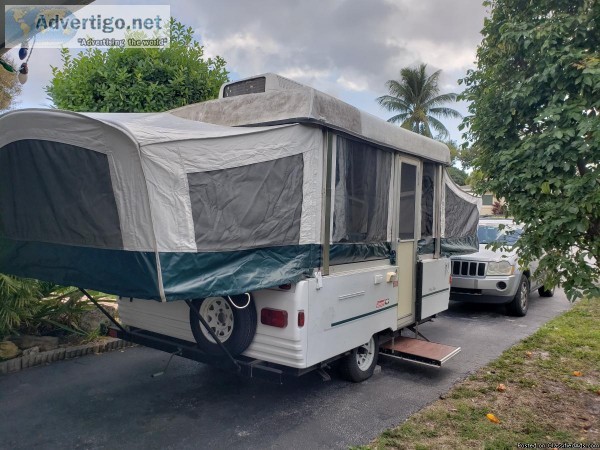 1998 Fleetwood  popup camper