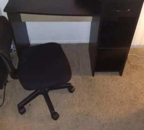 Black desk chair 15