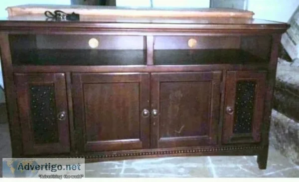 Tv stand
