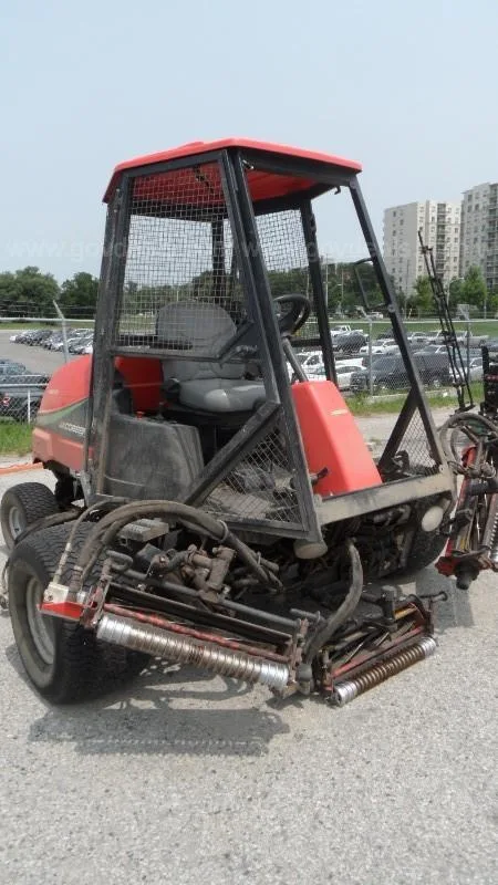 2011 Jacobsen LF3400