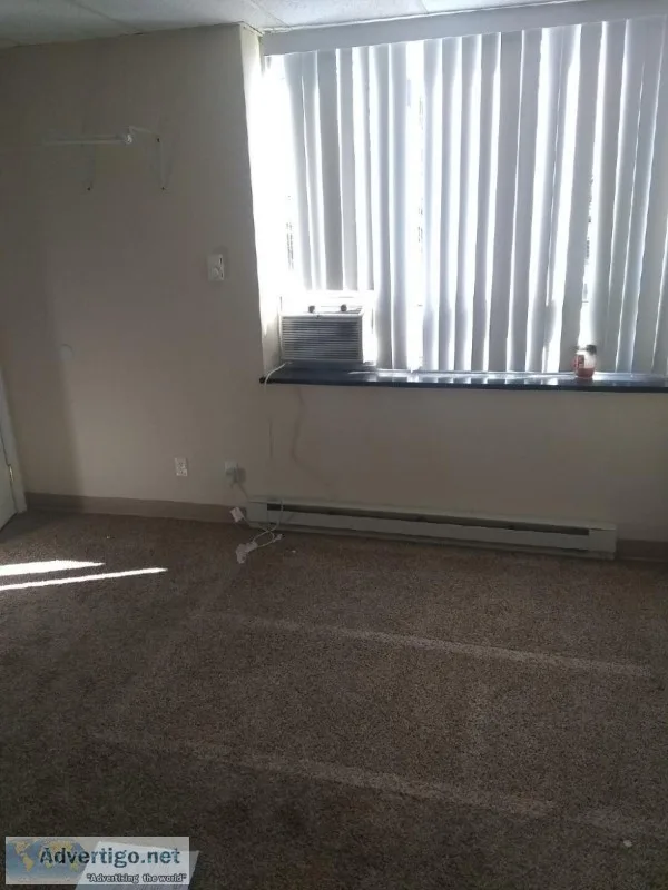 Hurry Over And Take Advantage Of Our Move in Specials Studios 42