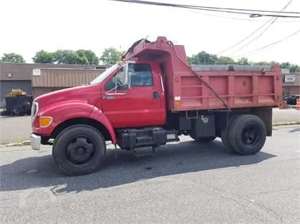 03  Ford F650 XLT SD Dump Truck