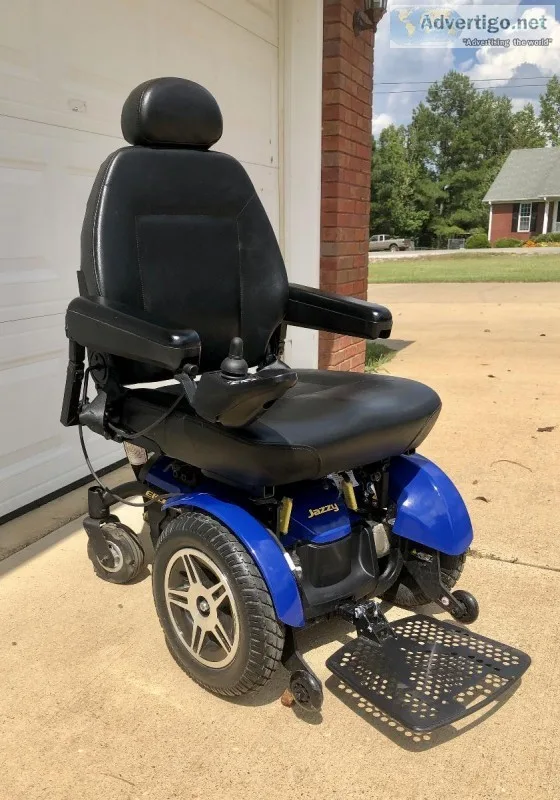 Wheelchair - Motorized with Auto Carrier