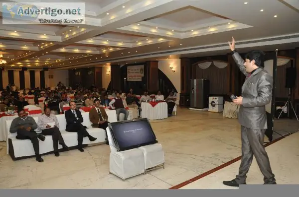 Famous Motivational Speaker - Nasser Khan