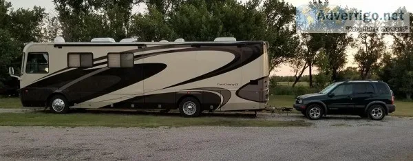 By Owner 2006 38 ft. Coachmen Cross Country w3 slides