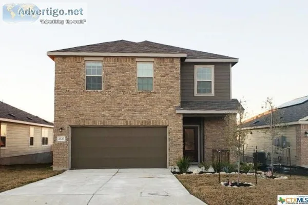 Nearly new home move-in ready in New Braunfels TX