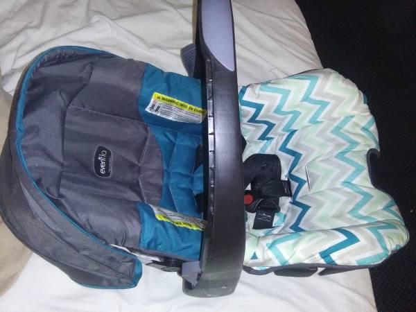 Evenflo Infant Car Seat 20