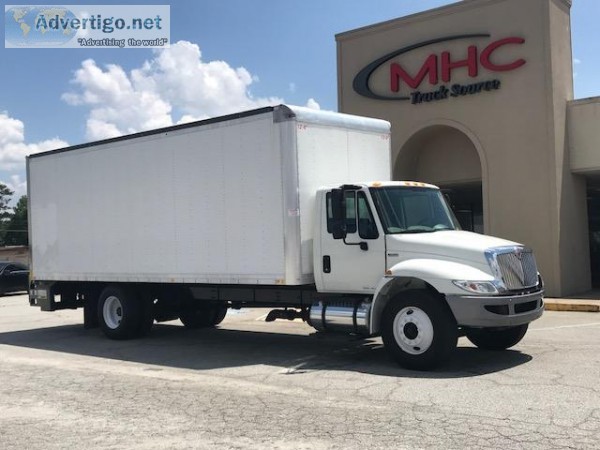 2015 4300 Box Truck