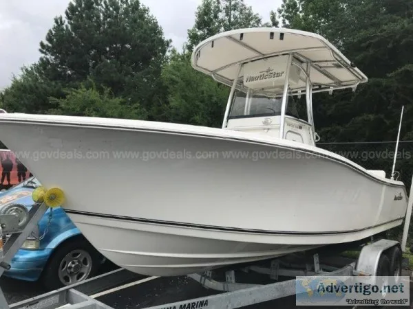 NAUTICSTAR 2200 XS