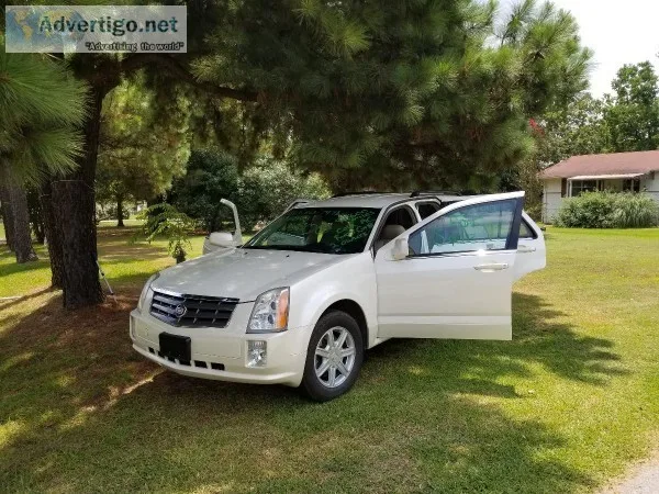 2006 Cadillac Srx w 3rd row seating