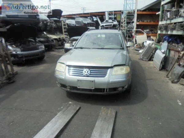 Parting out - 2005 VW Passat - Green - Parts - 19081