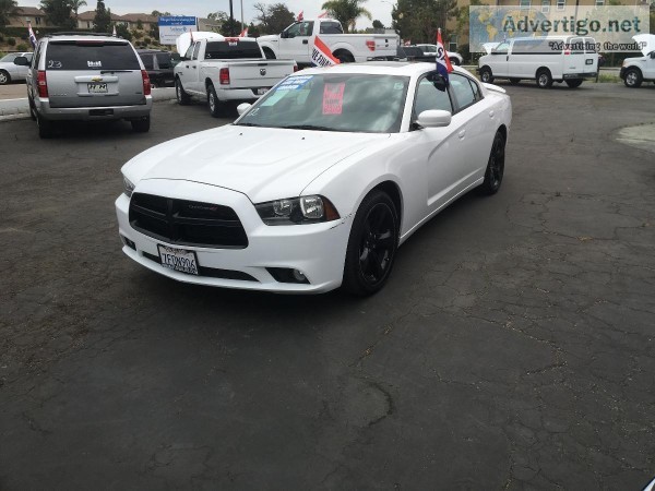 2014 Dodge Charge SXT