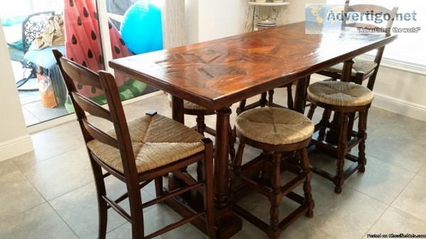 Table pub set