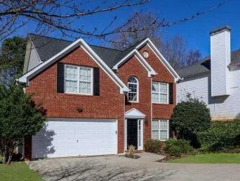 Possible Lease-to-Own in Fairfield has 4 Huge Bedrooms
