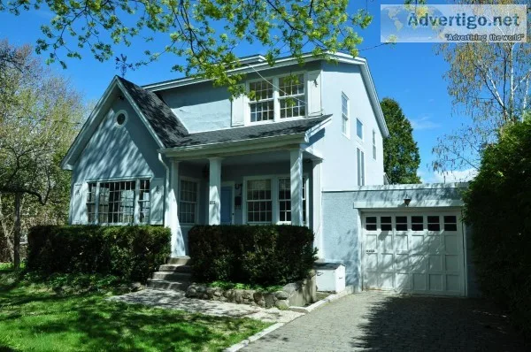 Beautiful house along the Riviere-des-Prairies in Pierrefonds