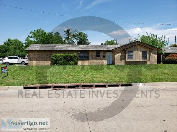 --199k Real Estate Contract (2 SFHs) for 135k&mdash