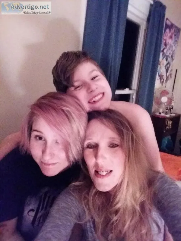 Newly Single Mom Desperate for Help Getting Back on Her Feet