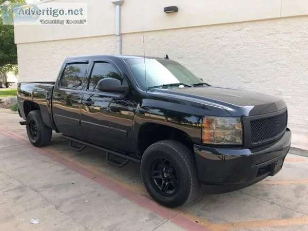 2007 Chevrolet Silverado 1500 Black Pickup Truck