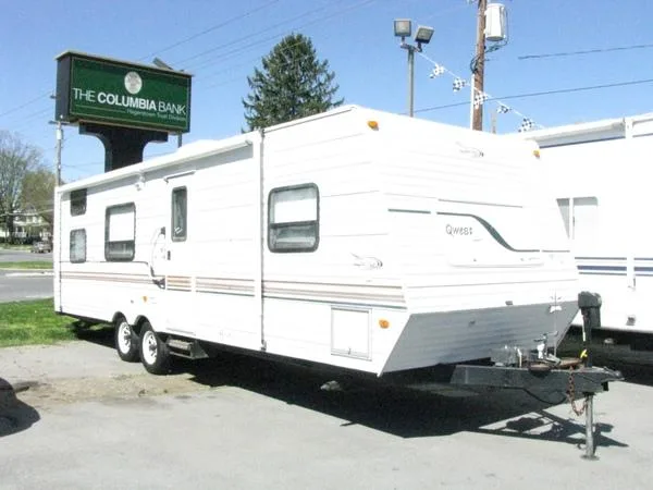 2000 Jayco Qwest 294J Camper