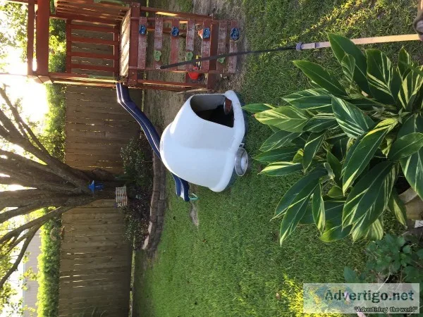 Dog kennels
