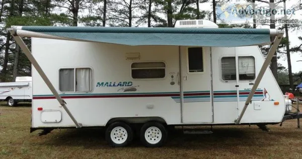 2000 Mallard Feather Travel Trailer