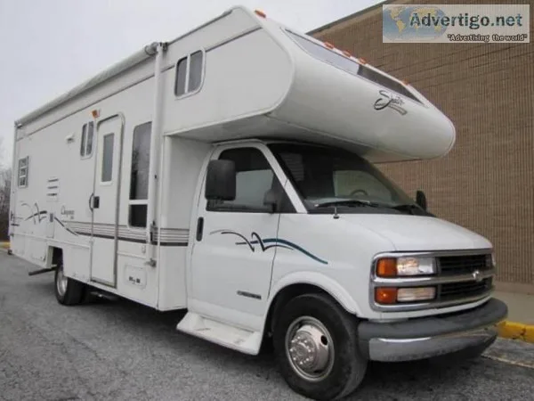 1999 Shasta Cheynne 250 Class C Motorhome