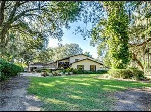 Bring all tour toys and animals - 2 homes