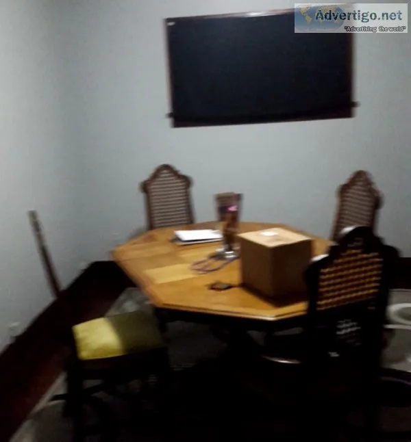 Female to have private room with access in a 3 bd