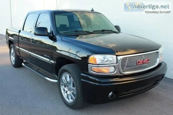 2005 GMC Sierra 1500 Black Pickup Truck