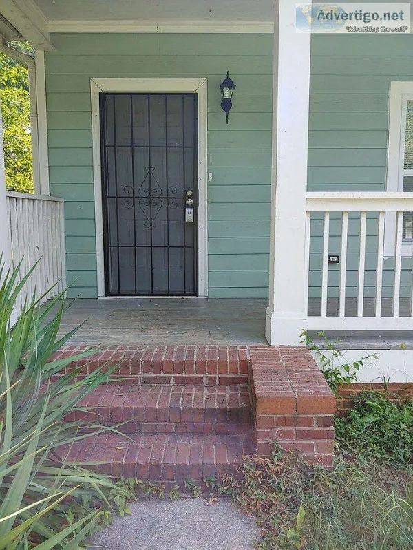 Cozy Spacious Home Offereing 3Bedrooms 2.5Baths  Fireplace  Stor
