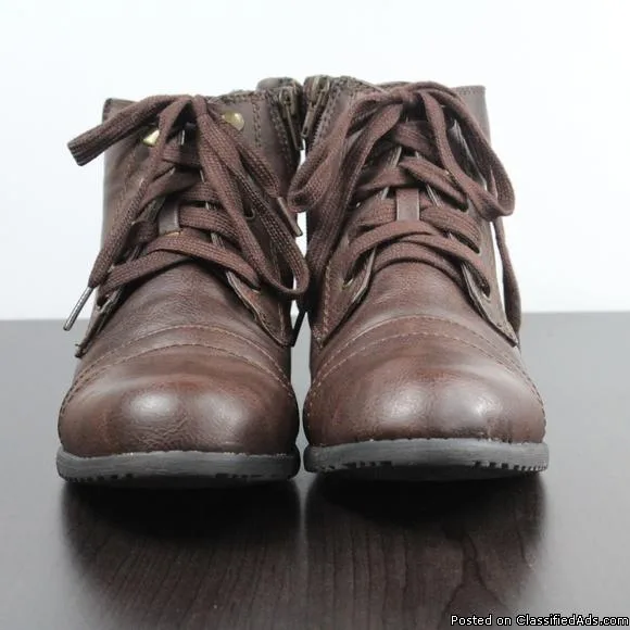 White Mt. Brown Lace-up Ankle Boot