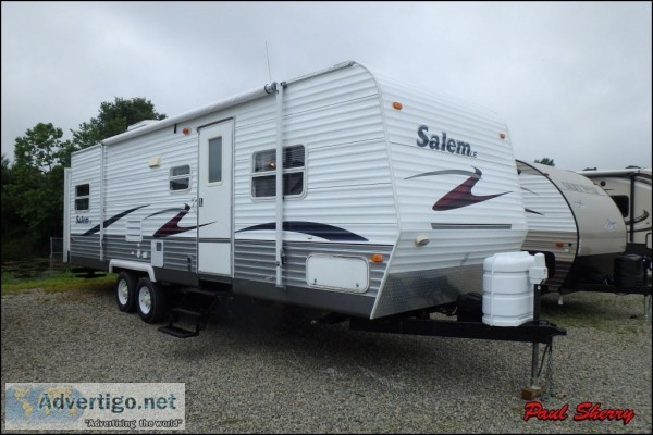 By Owner 2006 30 ft. Forest River Salem LE w2 slides