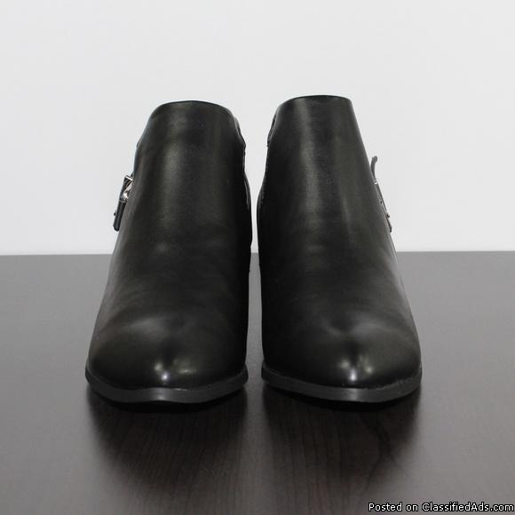 APT 9 Carlyle Black Ankle Boot Bootie