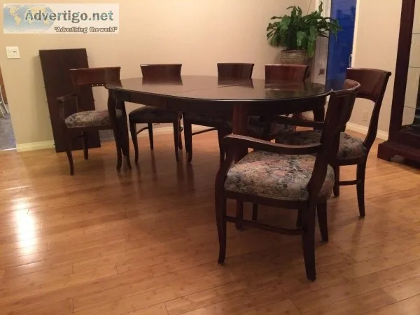 Dining table and 6 chairs