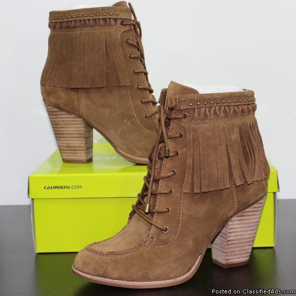 New Gianni Bini Bowyn Suede Brown Boot Bootie