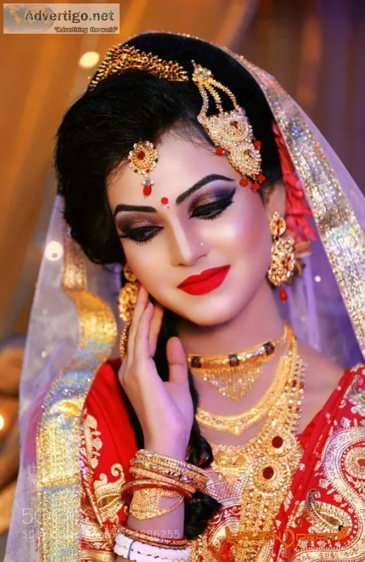 Best makeup Academy with overseas Techniques