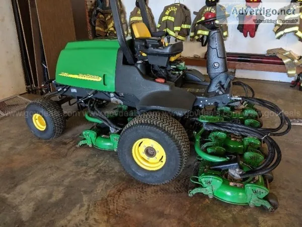 John Deere 3245c wide area mower 4wd