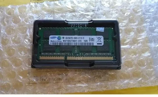 4 GB RAM