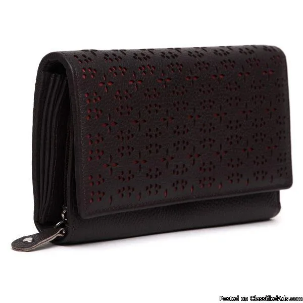 Brand new Genuine Quality Leather Wallet on Sale with 6 months w
