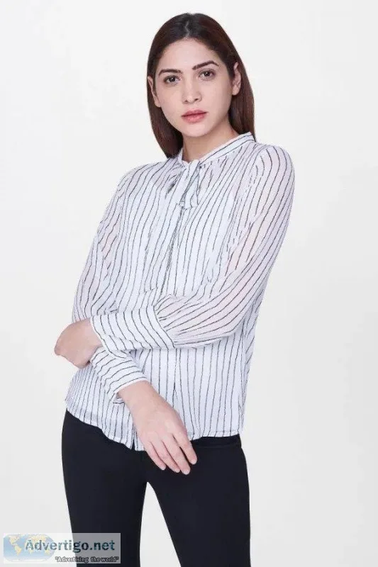 Stay naturally fashionable with long tops at AND