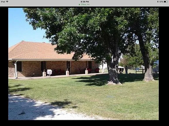 SPACIOUS HOUSE FOR SALE