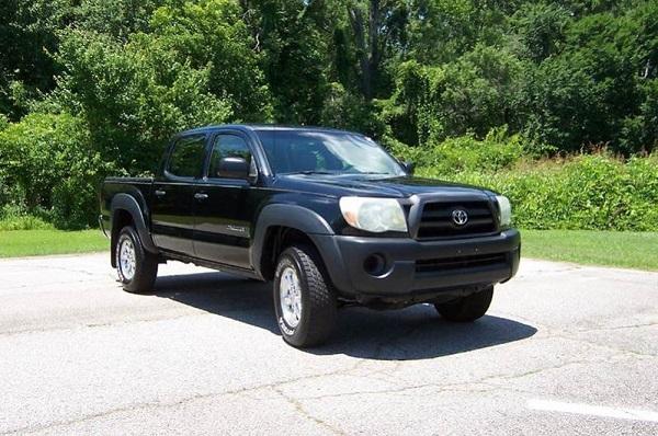Offer 2005 Toyota Tacoma PreRunne Black Truck
