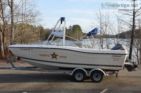 1999 Seaswirl 2100 CC