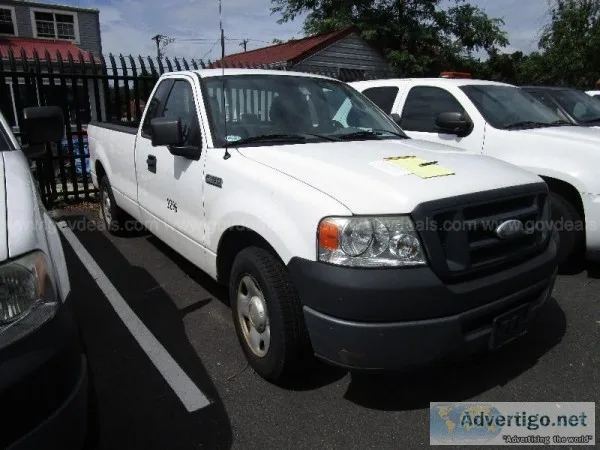 2006 Ford F-150 XL 2WD