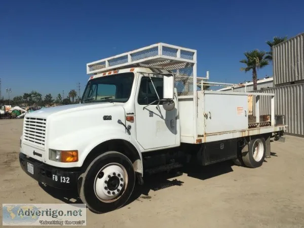 2000 INTERNATIONAL 4700 FLATBED TRUCK 4646