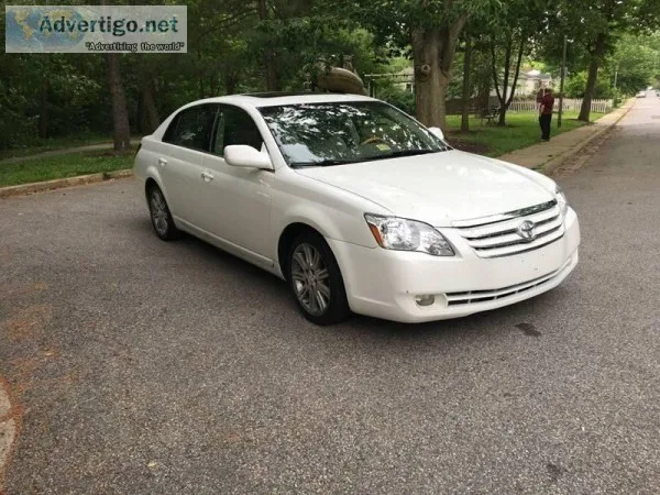 2007 Toyota Avalon White Sedan 50000 Miles BBB