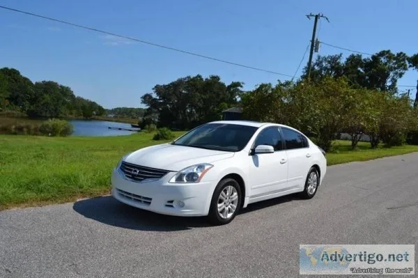 2010 Nissan Altima White Sedan 48254 miles BBB